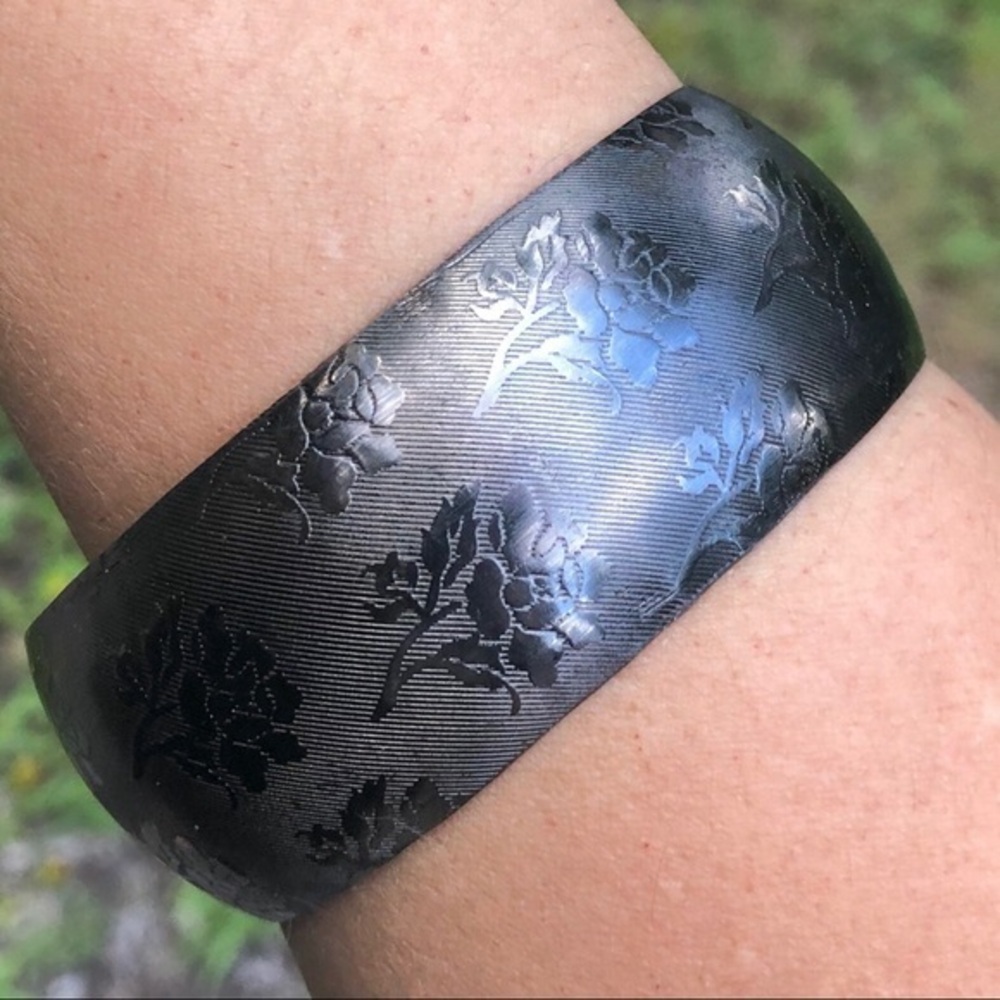 Vintage Etched Rose Floral Wide Metal Cuff Bracelet - Picture 3 of 14